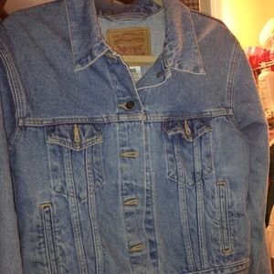Levi's jean jacket